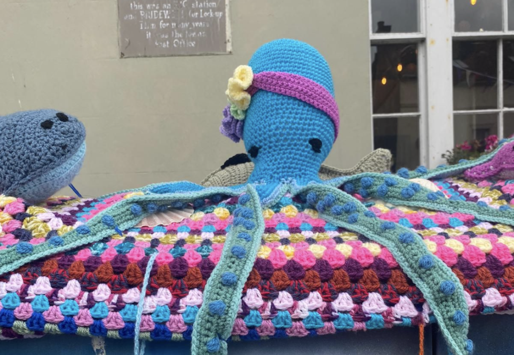 Kiri Cottage Origins of Crochet 1