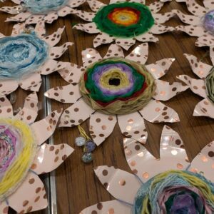 Kiri Cottage Weaving a Christmas Tree Star 7