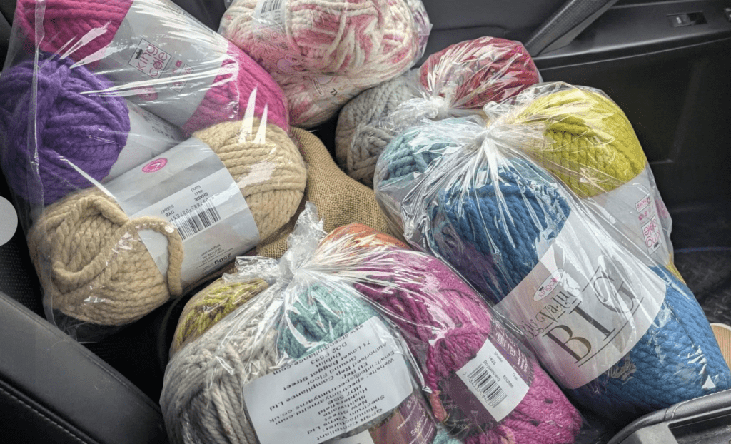 Kiri Cottage Learn To Knit1